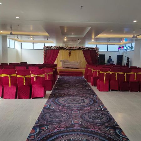 Hotel The Golf 1 Lucknow Eksteriør billede